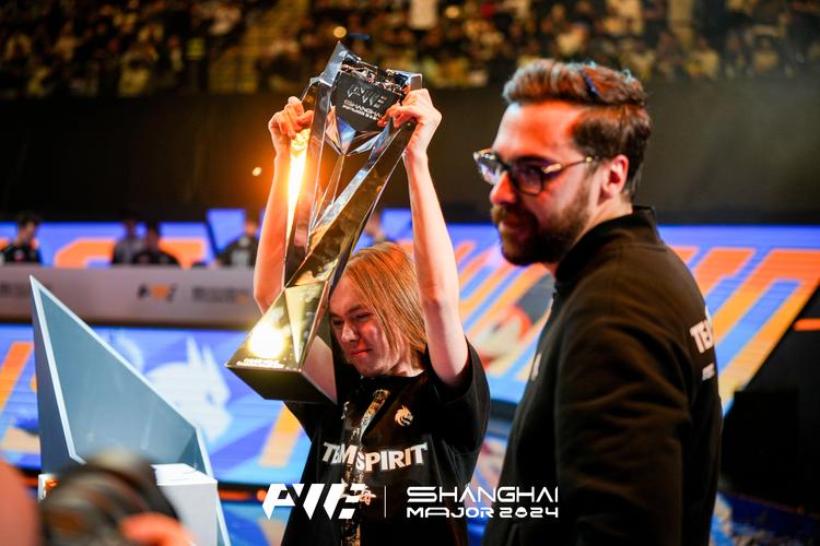 Rex Regum Qeon 在 Masters Toronto 2025 中被淘汰，未能赢得一场比赛