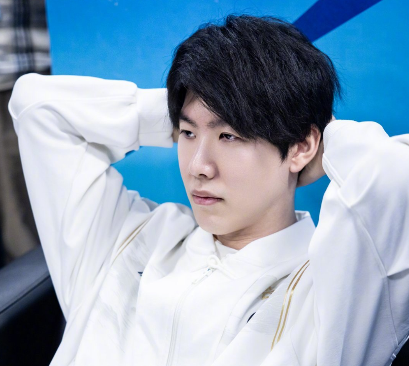 【赛前预告】2020王者荣耀绝活杯，12月31日 重庆QGhappy vs RNG.M