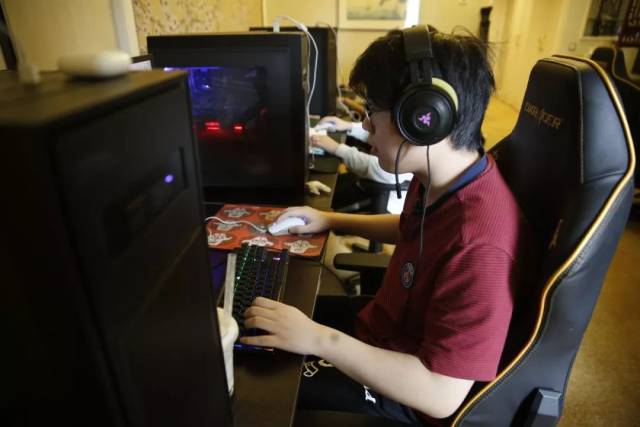 Chovy 在2025年游戏奖中获得最佳电子竞技运动员